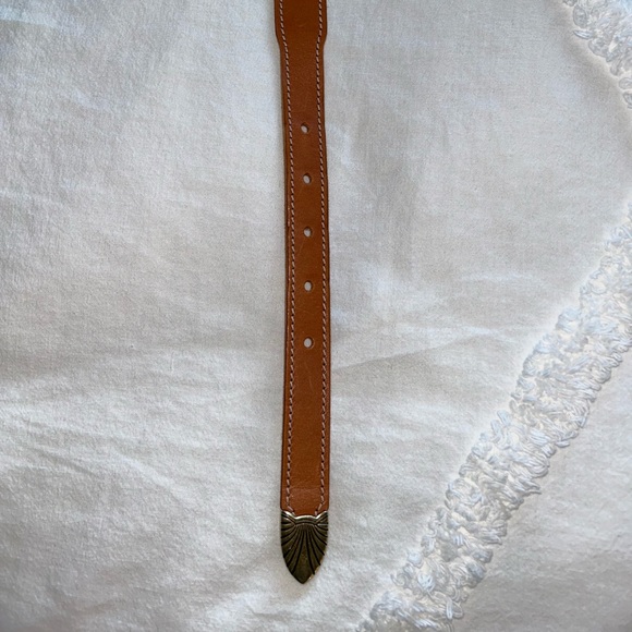 Tecovas Women’s Cowhide Light Brown Belt - Picture 5 of 9